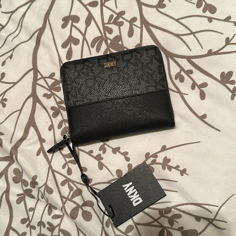 DKNY. Black wallet zip around